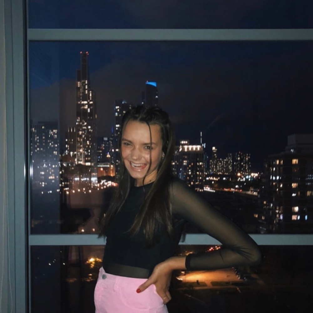 Meet your Posher, Carolyn